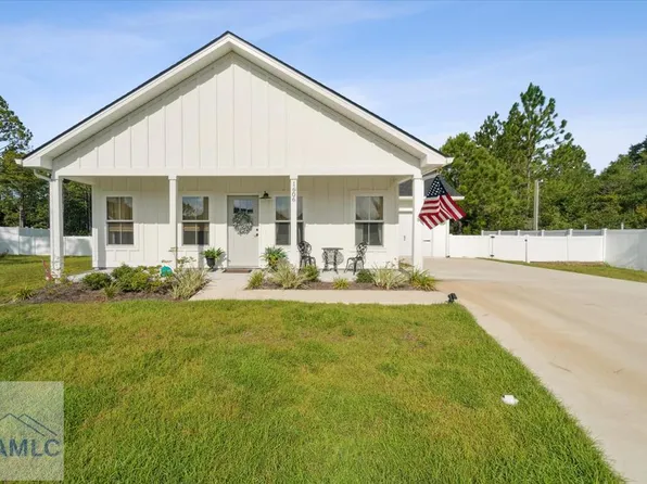 1606 Ashantilly Dr, Darien, GA 31305