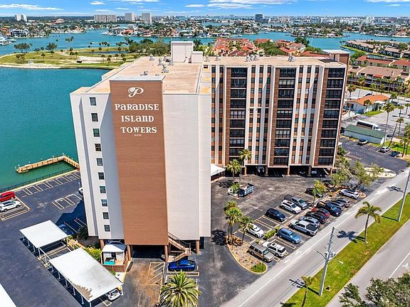 3rd image of 10355 Paradise Blvd APT 512