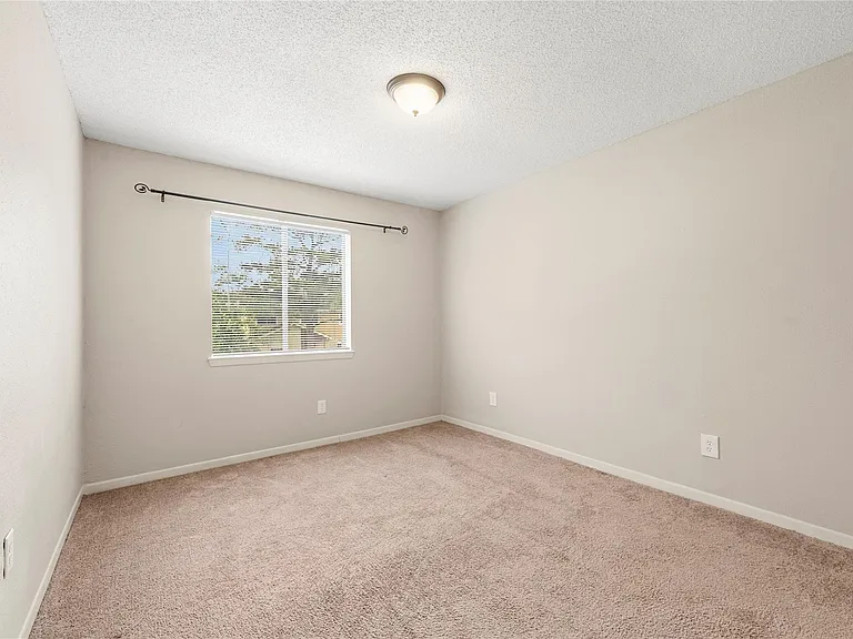 21431 Park Bend Dr — Photo 23