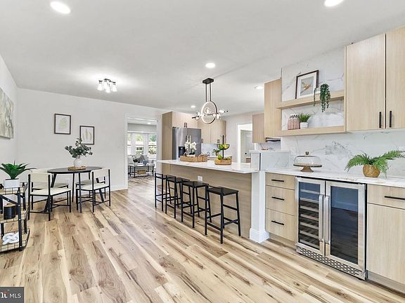 5th image of 39 Twilight Ln