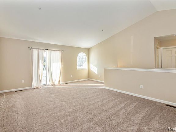 4th image of 3294 Wilkerson Cir