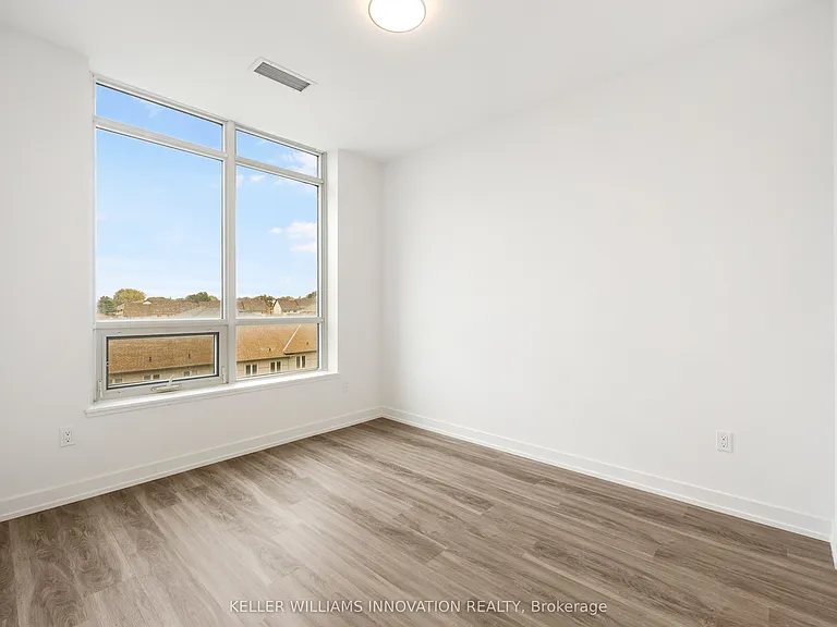 1010 Dundas St E #524 — Photo 7