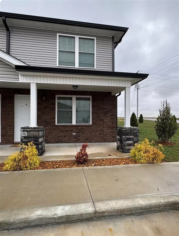 2 bed, 1000 sqft, $1,150 — Photo 1