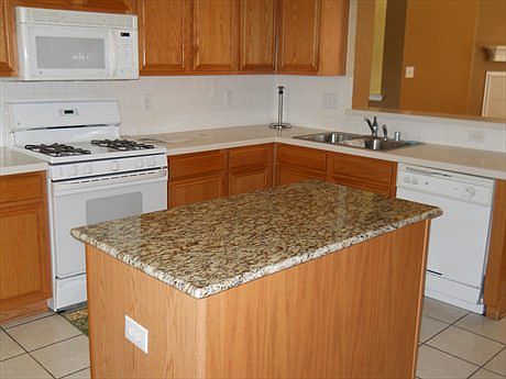 3rd image of 1601 Lone Hollow Ct
