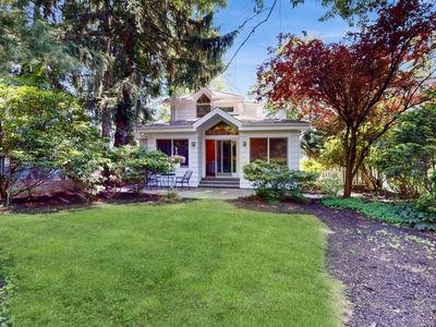 380 N Mountain Avenue, Montclair, NJ, 07043