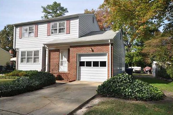 1st image of 707 Kensington Dr