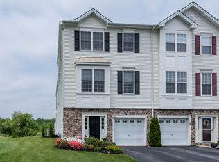 91 Narragansett Ln, Coatesville, PA 19320