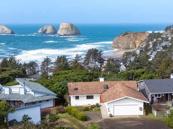 1100 Arthurs Rd, Tillamook, OR 97141