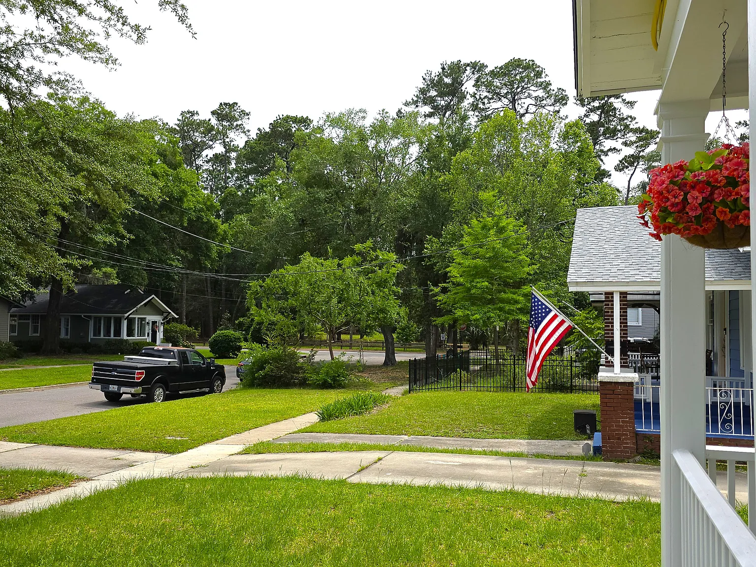 2 bed, 1004 sqft, $2,300 — Photo 4