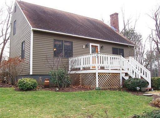 1st image of 49 Lake Dr W