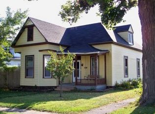 1101 S 10th St, Burlington, IA