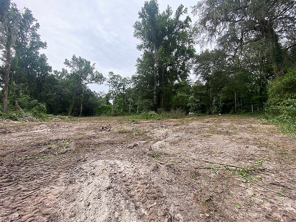 1st image of 359 Savannah Oaks Dr