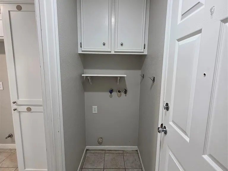 6607 Rockfield Dr — Photo 13
