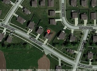 1232 E McClarnon Dr, Greenfield, IN