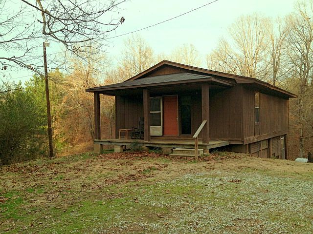 1st image of 334 Pine Lake Dr