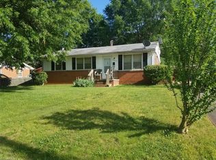 3020 Teresa Ave, Winston Salem, NC 27105