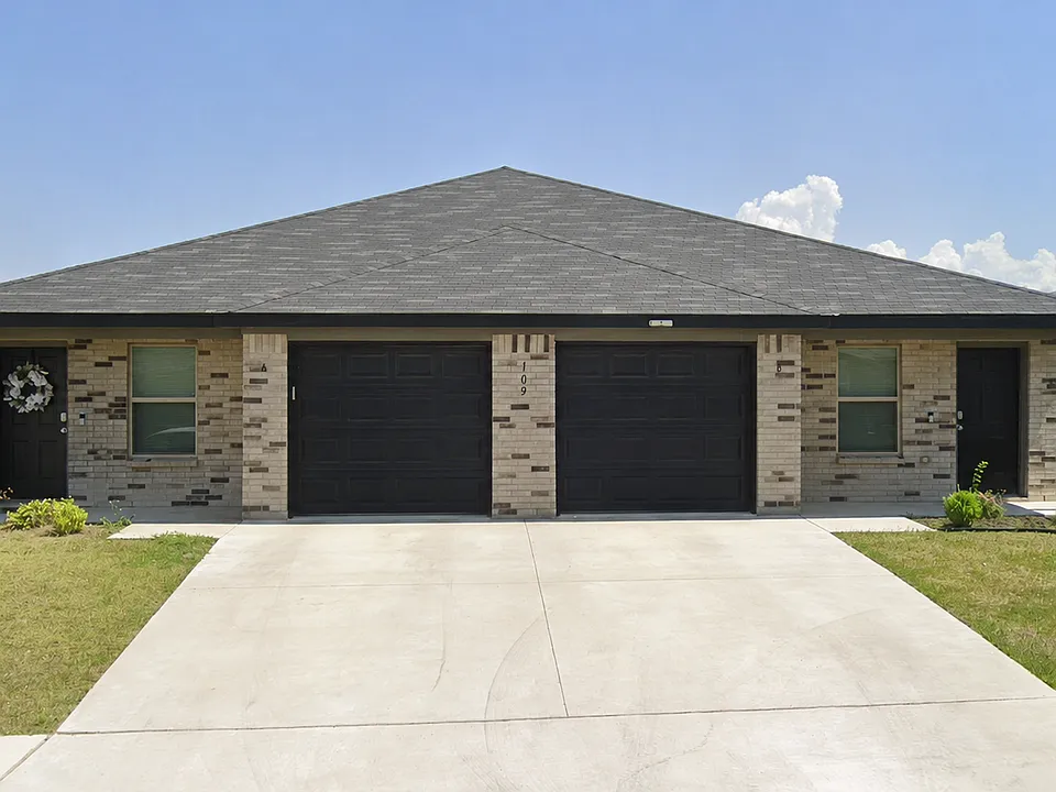 109 Wind Ridge Dr, Copperas Cove