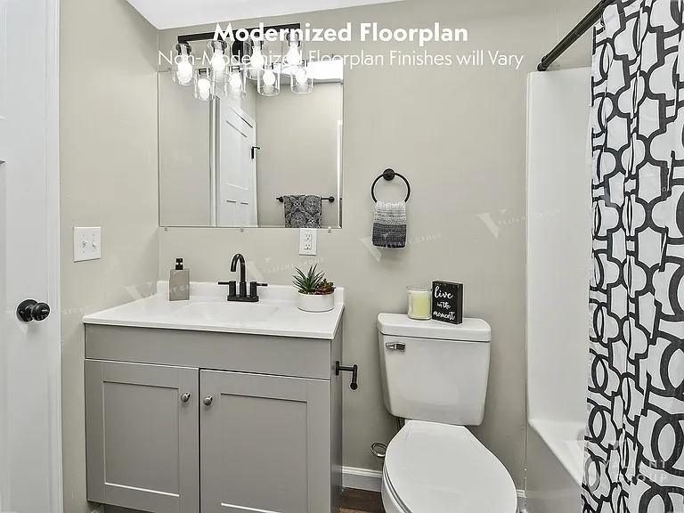 2323 E Cherry St — Photo 8