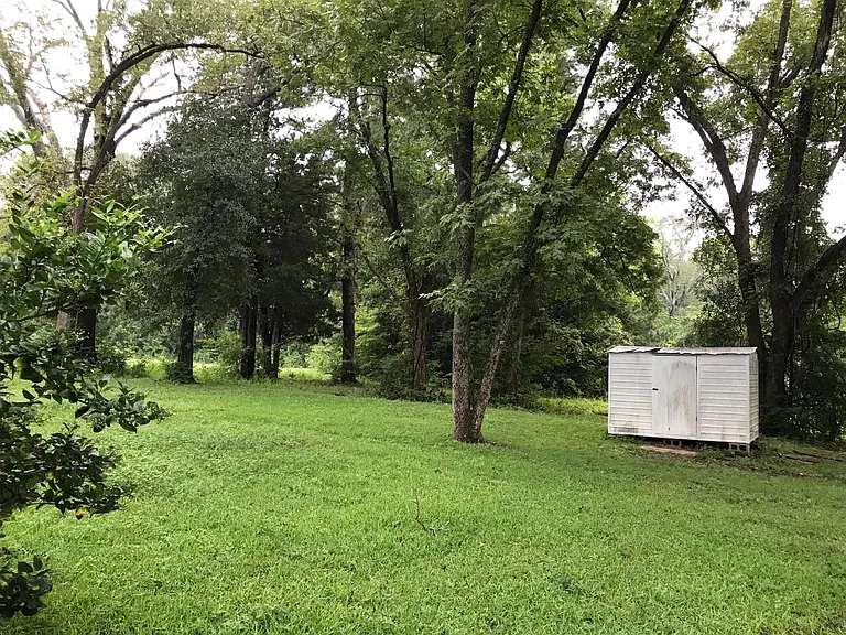 S Magnolia Dr — Photo 8