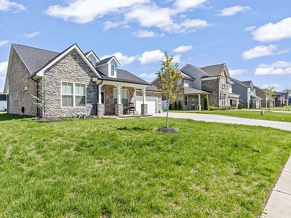 2nd image of 2703 Kingfisher Dr