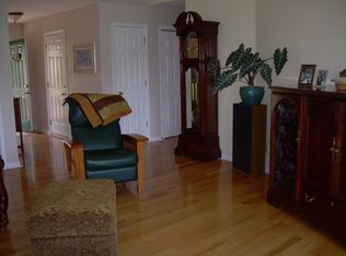 988 Dunkirk Dr, Maryville, TN 37801