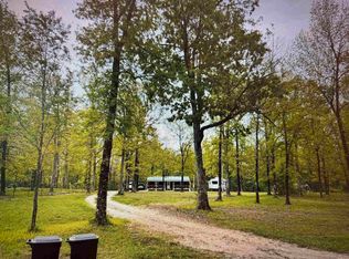 8923 Misenheimer Rd, Mountain View, AR 72560