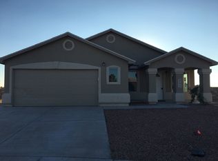 227 Villas Del Sur Rd, Socorro, TX 79927
