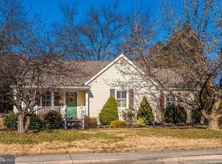 527 Grant Pl, Frederick, MD 21702