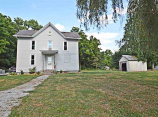 16510 Auburn Rd, Huntertown, IN 46748