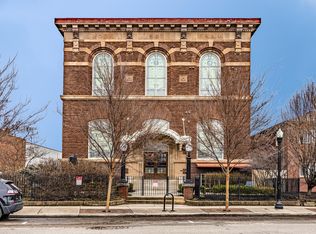 1276 N High St APT 403, Columbus, OH 43201