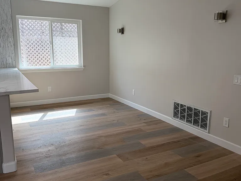 1044 Palm Ave — Photo 15