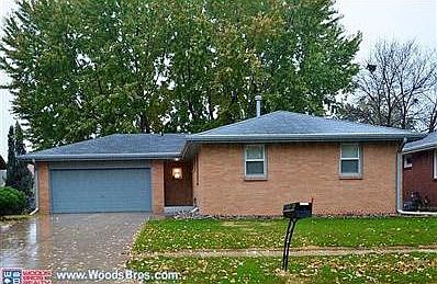 1st image of 2431 S 58th St