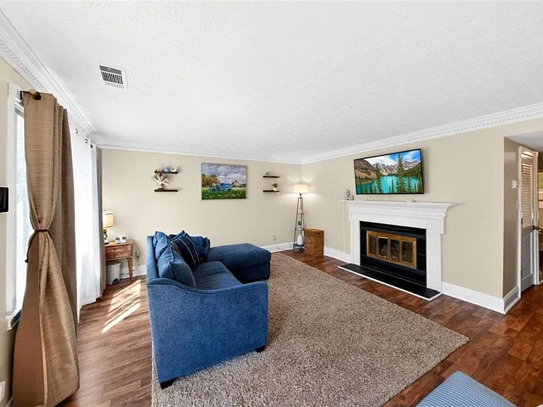 6117 Queen Anne Ct — Photo 11