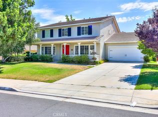 8376 Queen Anne Ln, Riverside, CA 92508