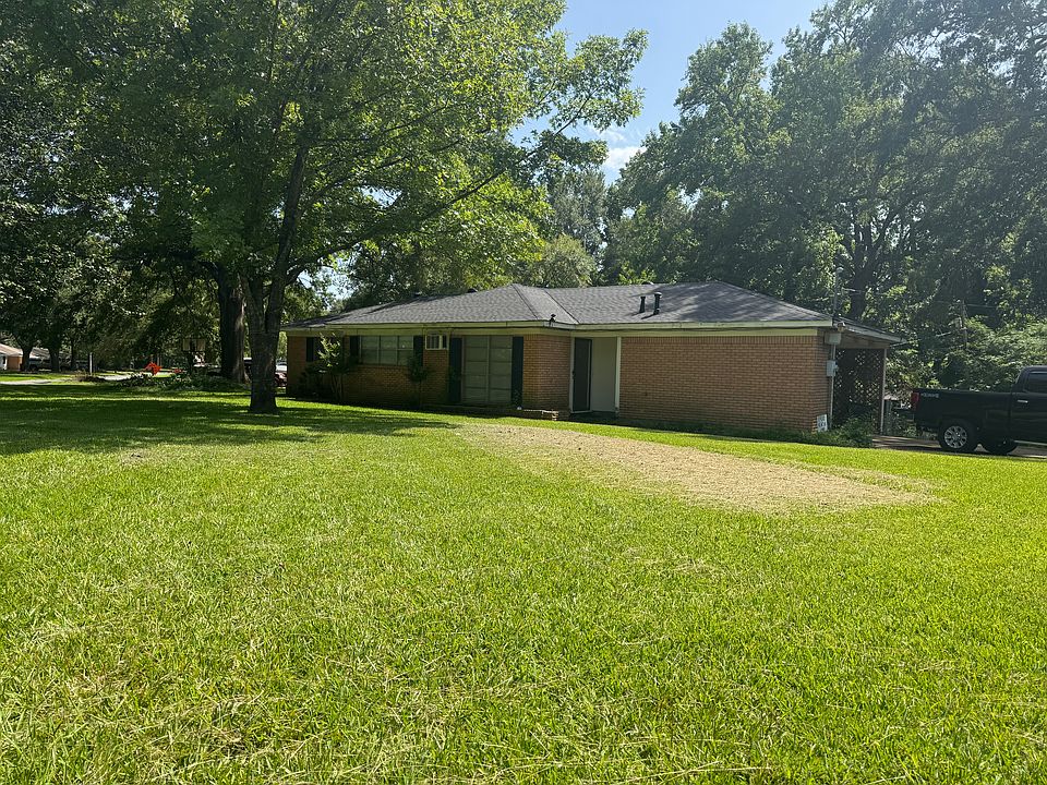 1st image of 8900 Acacia Ln