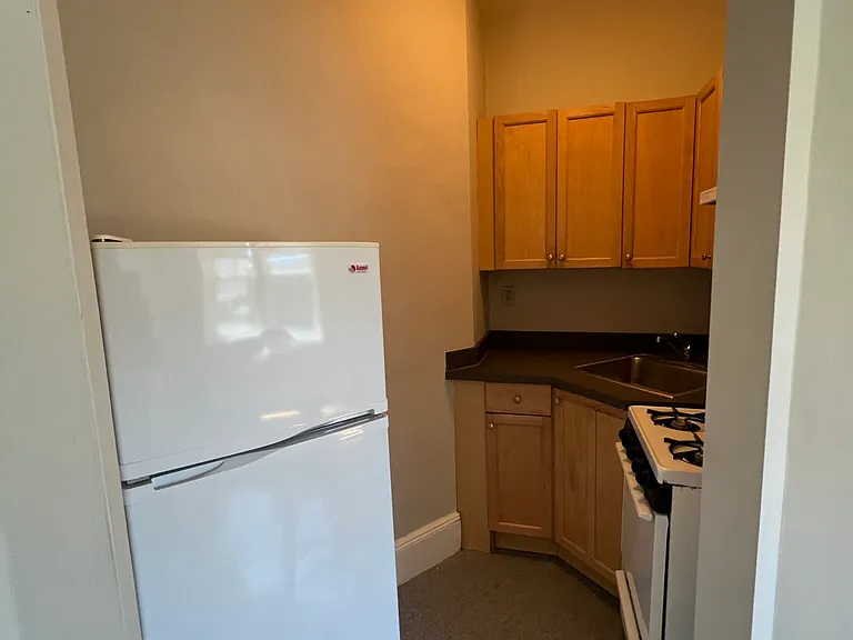 38 Hemenway St #46 — Photo 7