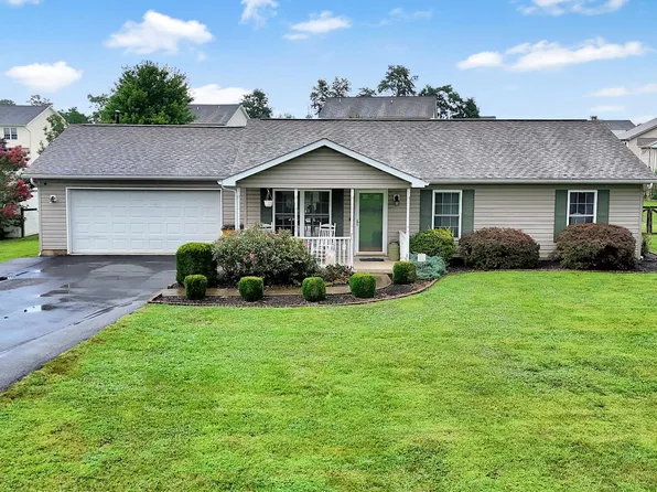 345 Close Dr, Martinsburg, WV 25404