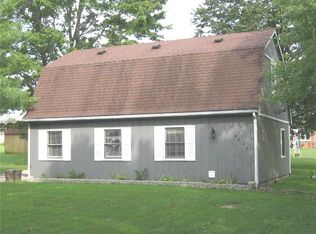 4445 W Lakeshore Dr, North Vernon, IN 47265