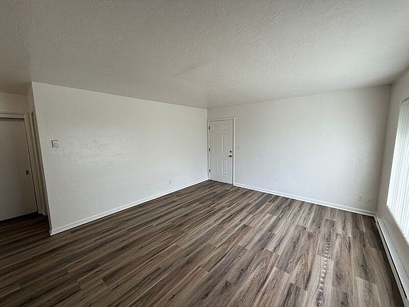 4th image of 1835 Beach Ave NE APT 2