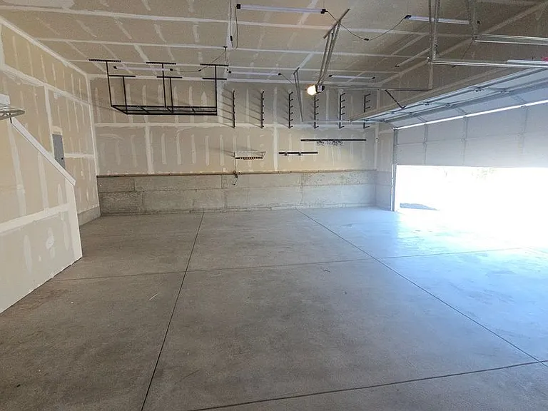 3869 SW Newberry Ave — Photo 29
