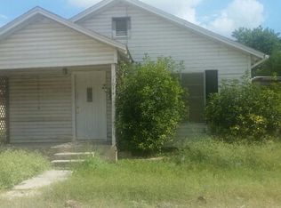 1014 S Almond St, Alice, TX 78332