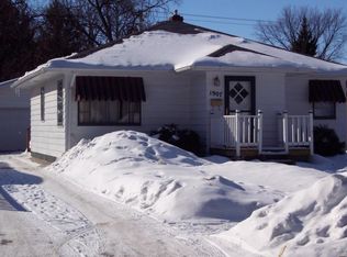 1907 9th Ave N, Grand Forks, ND 58203