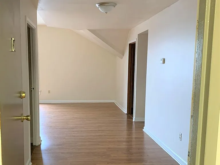 St. Agnes Apartments — Photo 46