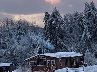 789 River Rd, Lake Luzerne, NY 12846