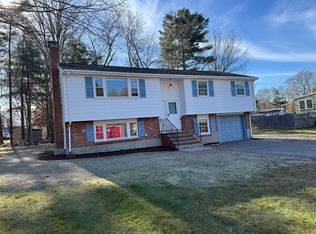18 Fencourt Rd, Canton, MA 02021