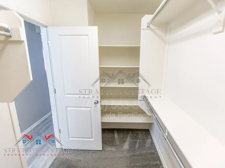 11689 N 166th Dr — Photo 49