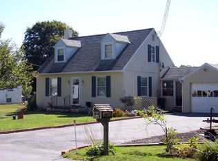 16 Washington Ln, Coatesville, PA 19320