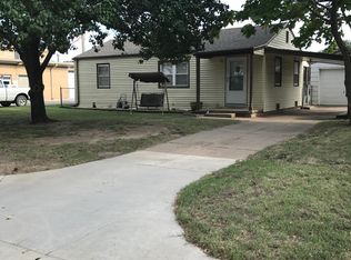 331 E Alice St, Haysville, KS 67060