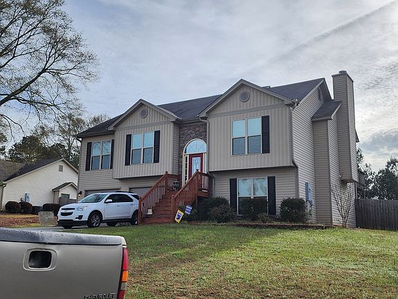 2nd image of 1520 Cedar Creek Dr