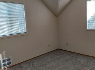3058 63rd Ave SW APT 3, Seattle, WA